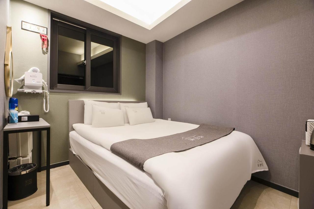 Hotel Dongyangjang Dongdaemun-Jongno Seul Esterno foto