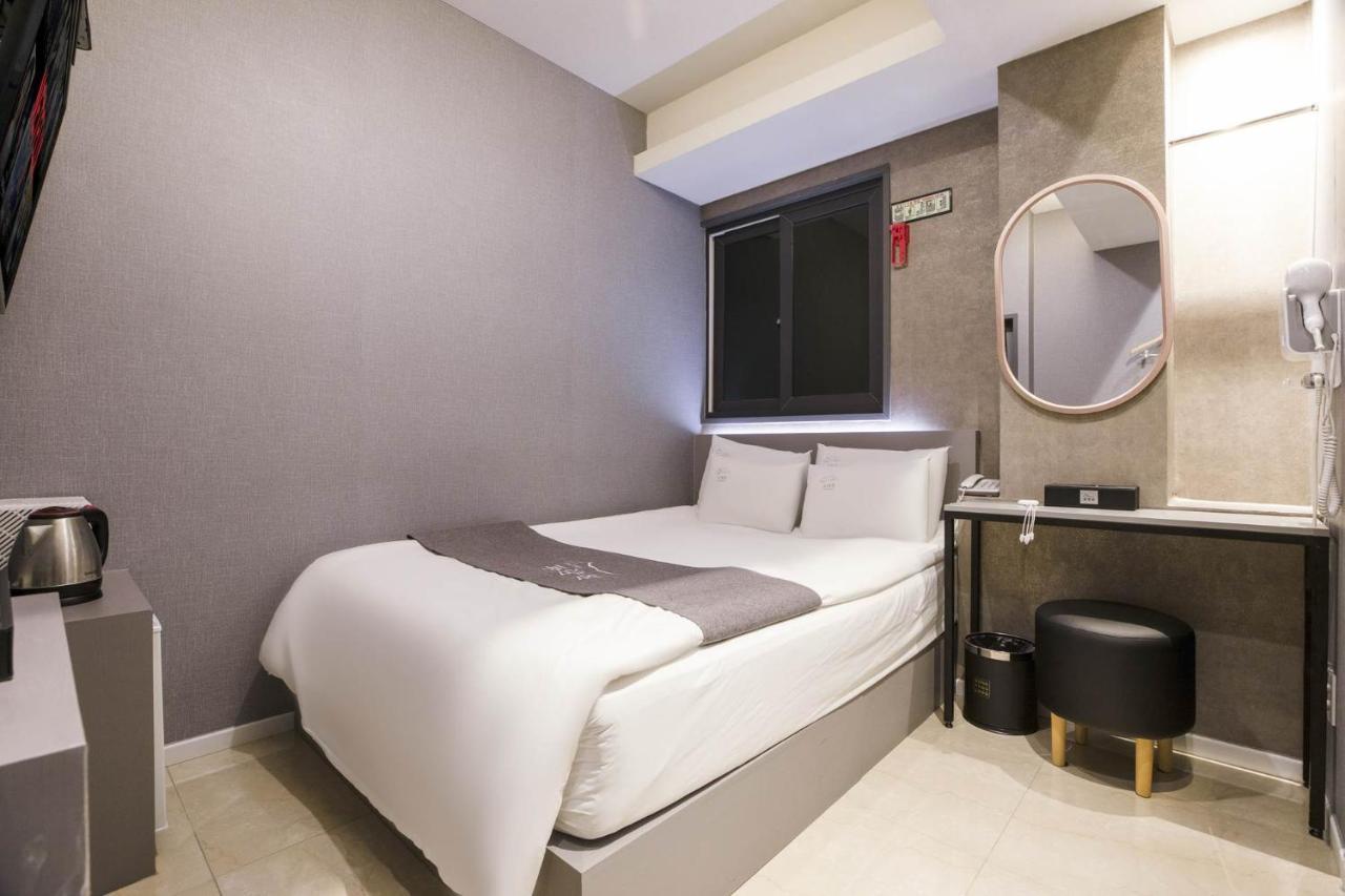 Hotel Dongyangjang Dongdaemun-Jongno Seul Esterno foto